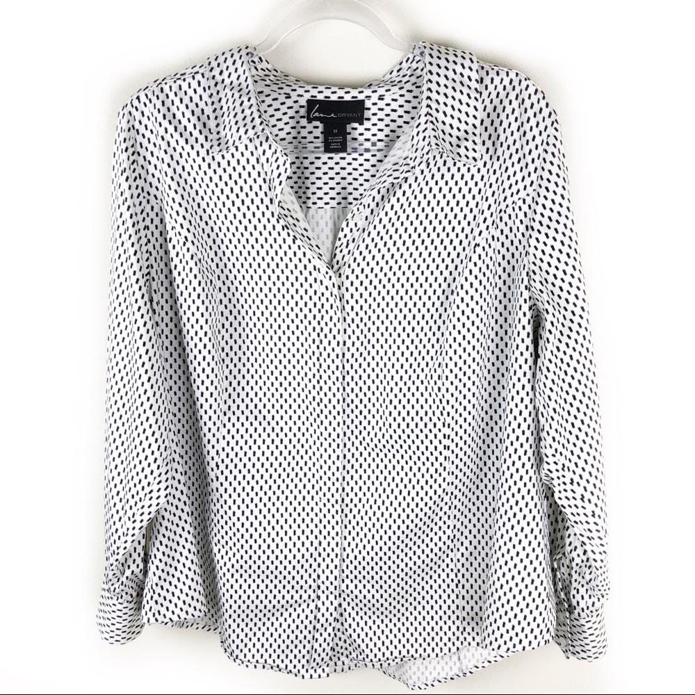 Lane Bryant- Black and white button front blouse